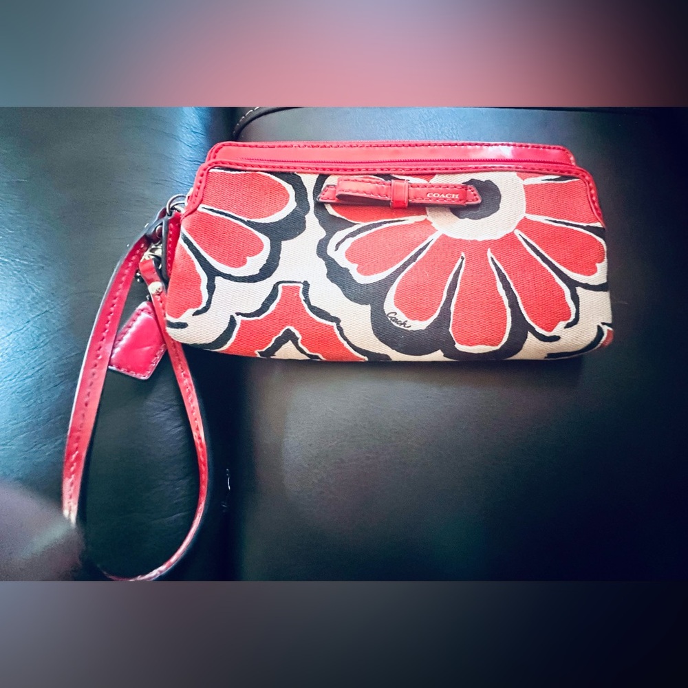 Coach Red and Black Floral Pattern Wristlet